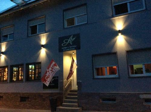 Hostal Alex -lounge -sportsbar -smokerlounge
