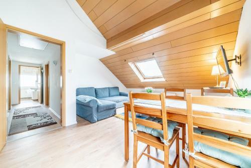 6843 Privatzimmer Mit Eigenem Bad