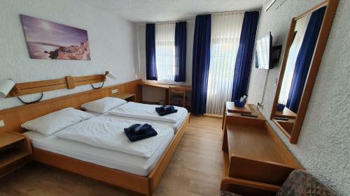 Hostal Prestige Bistro & Pension