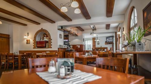 Hotel Atlas A Penzion Domecek