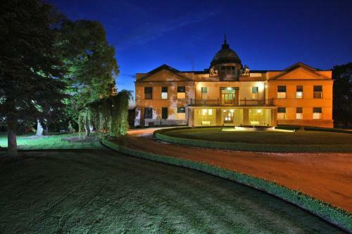 Hotel Chateau Kot?ra