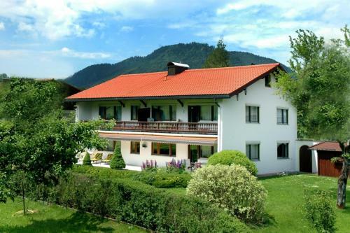 Apartamentos Ferienwohnung Wei�
