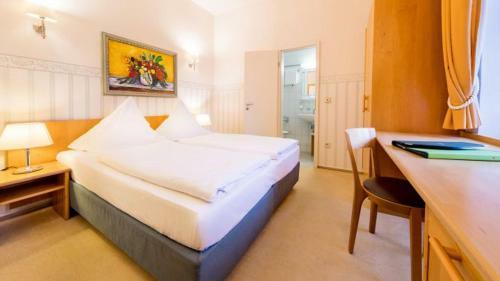 Schlosshotel Eyba Mit G�stehaus