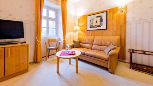 Schlosshotel Eyba Mit G�stehaus