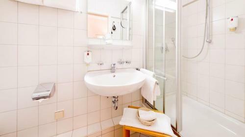 Schlosshotel Eyba Mit G�stehaus