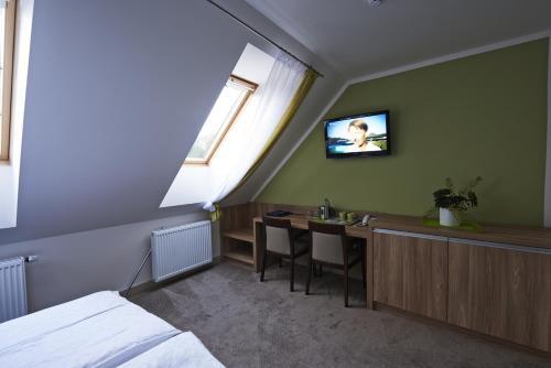 Hostal Nobless Resort
