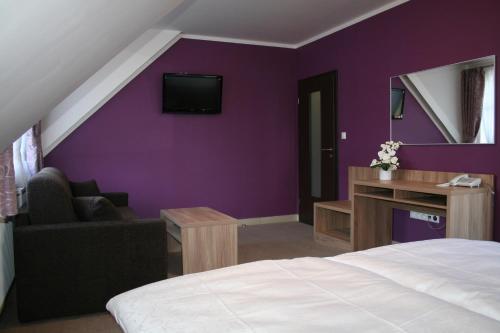 Hostal Nobless Resort