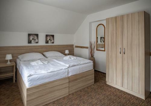 Hostal Pension Coloseum