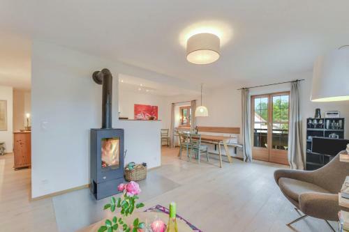 Apartamento Ferienwohnung Mittertenn Alte Gendarmerie �bersee