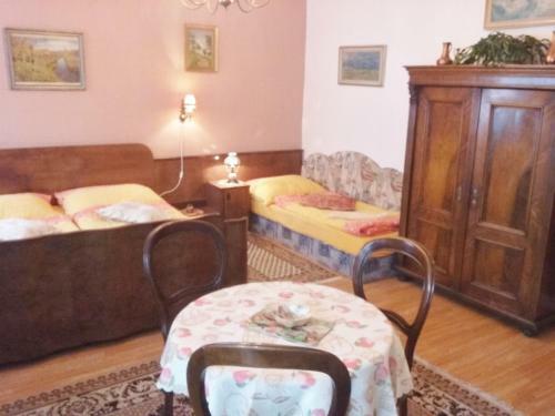 Hostal Penzion Hugo