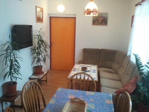 Hostal Penzion Hugo