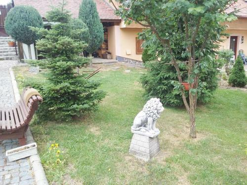 Hostal Penzion Hugo