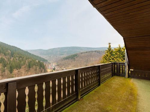 Majestic Holiday Home In Untersch�nau With Jacuzzi