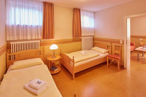 Hostal Priester- Und G�stehaus Marienau