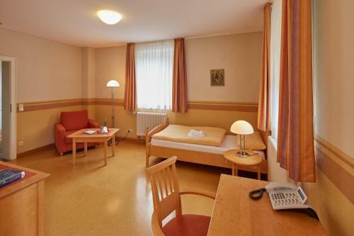 Hostal Priester- Und G�stehaus Marienau