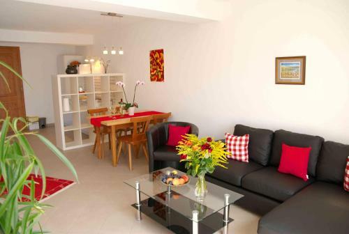 Apartamento Weingut & Ferienwohnungen Kirch