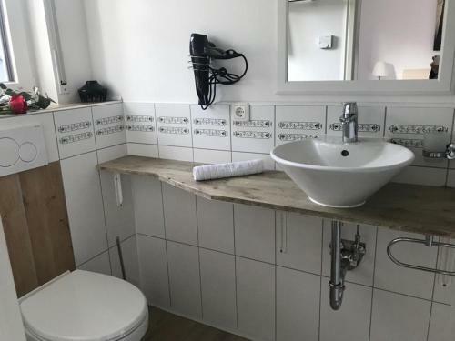 Hostal Altes Forsthaus Waldenbuch / Bei Der Messe Stuttgart