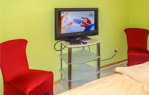 Nice Apartment In Rerik Ot Rusoow With 2 Bedrooms