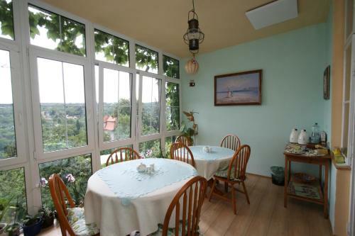 Bed & Breakfast Pension Grant Lux Znojmo