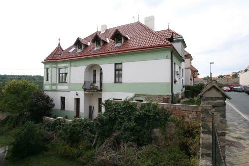Bed & Breakfast Pension Grant Lux Znojmo