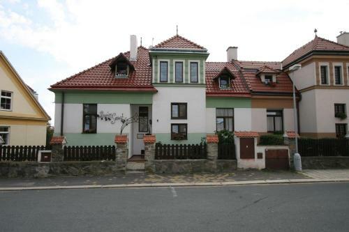 Bed & Breakfast Pension Grant Lux Znojmo