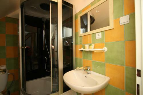 Bed & Breakfast Pension Grant Lux Znojmo