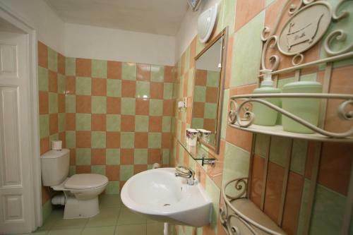 Bed & Breakfast Pension Grant Lux Znojmo