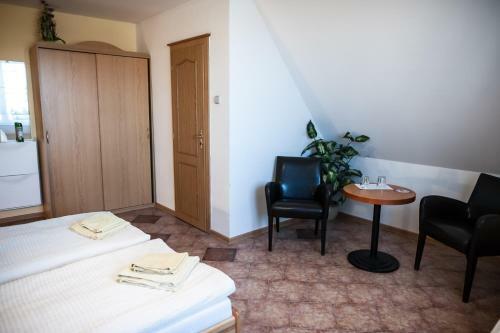 Hostal Penzion Eden