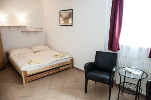 Hostal Penzion Eden