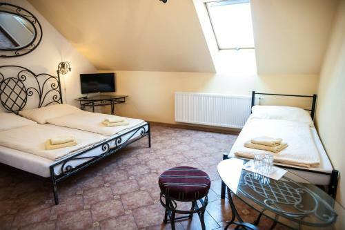 Hostal Penzion Eden