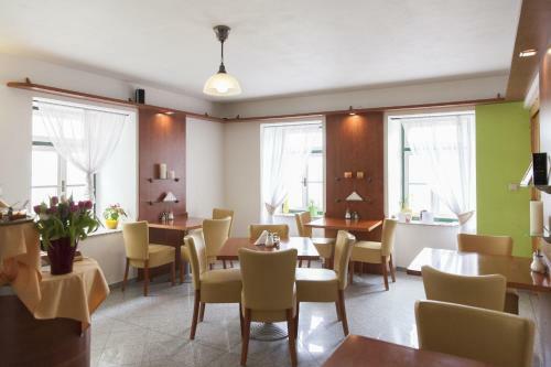 Hostal Rezidence Zvon