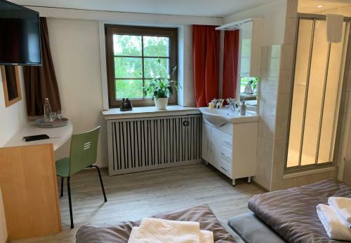 Hostal Ruhrpottpension Am St�ter