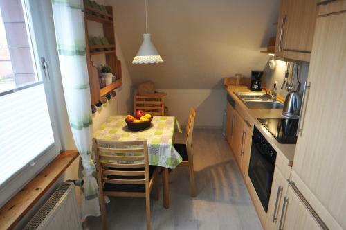 Apartamento Ferienwohnung Mona, 65314