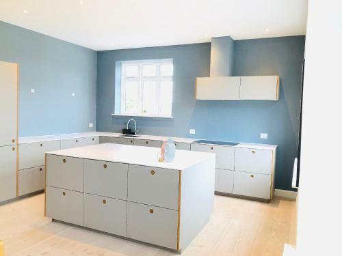 Adnana - 4 Bedroom - Modern Living Apartment - Aalborg