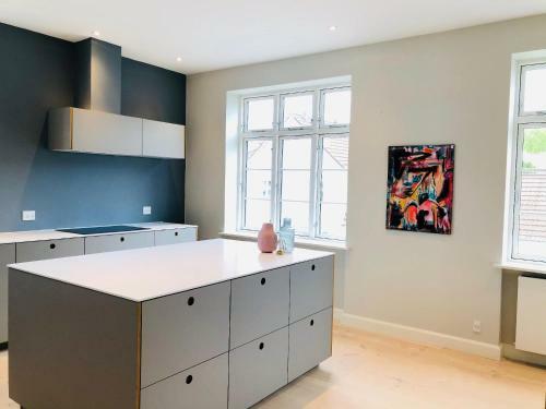 Adnana - 4 Bedroom - Modern Living Apartment - Aalborg