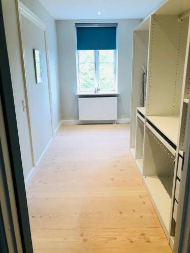 Adnana - 4 Bedroom - Modern Living Apartment - Aalborg
