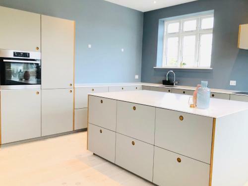 Bed & Breakfast Adnana - Modern Living - Room One - Aalborg Center