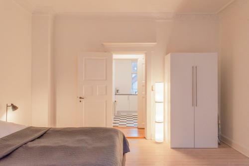Bright And Spacious Apartment In Downtown �rhus