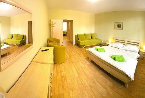 Hostal Penzion U Bohu?a