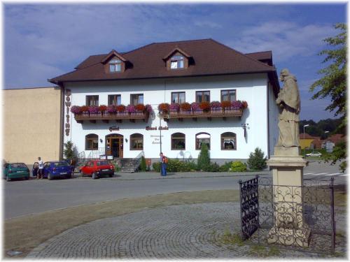 Hotel Stara Skola