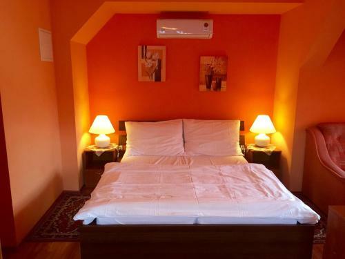 Hostal Penzion U Golema