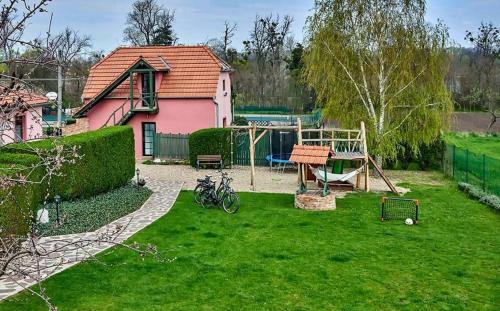 Apartamento Penzion Na Lednick�