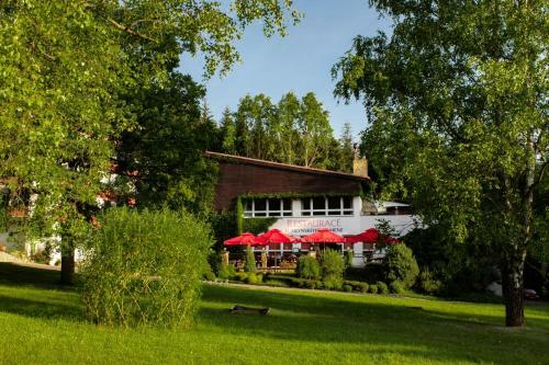 Hotel Resort Lesn� L�zn?