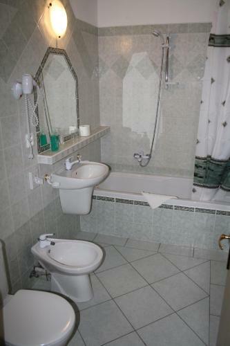 Hotel Bou?ek