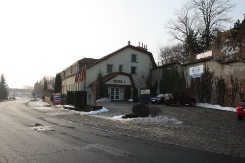 Hotel Bou?ek