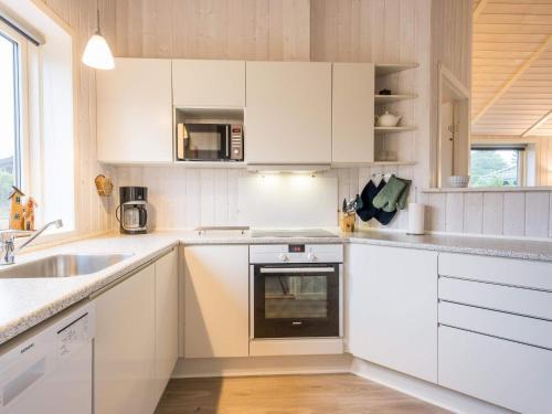 Holiday Home Bl�vand Cxc