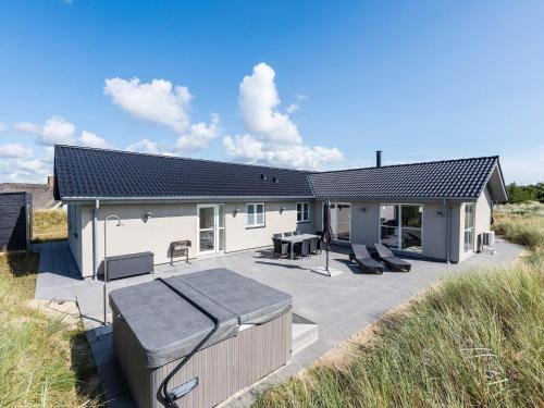 Holiday Home Bl�vand Ccxii