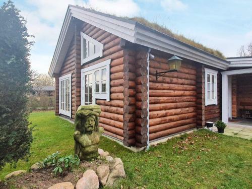 Holiday Home Dronningm�lle Viii