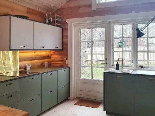 Holiday Home Dronningm�lle Viii