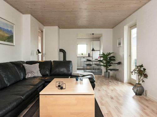 Holiday Home Eg�